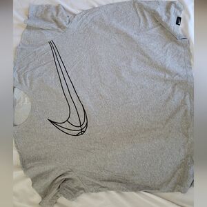 Nike Dri-Fit Basketball T-shirt
